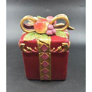 Fitz & Floyd Classics Renaissance Red Ceramic Gift Box With Gold Accents excelle